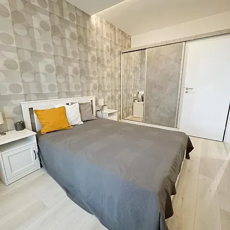 Apartament Myflat Viewpoint 57 *